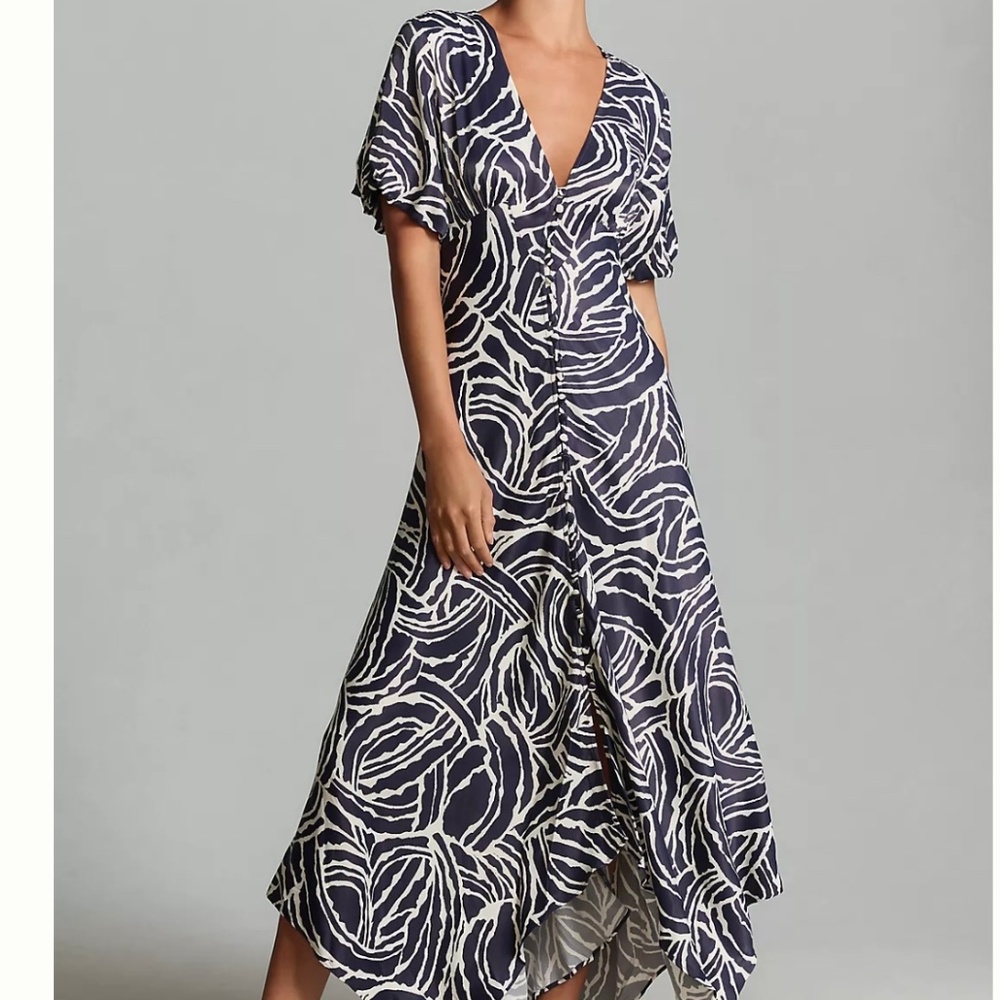 Anthropologie Short-Sleeve V-Neck Button-Front Midi Dress